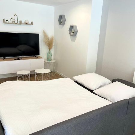 Appartement 2 Chambres En Plein Centre Ville ชาลง-ซูร์-ซอน ภายนอก รูปภาพ